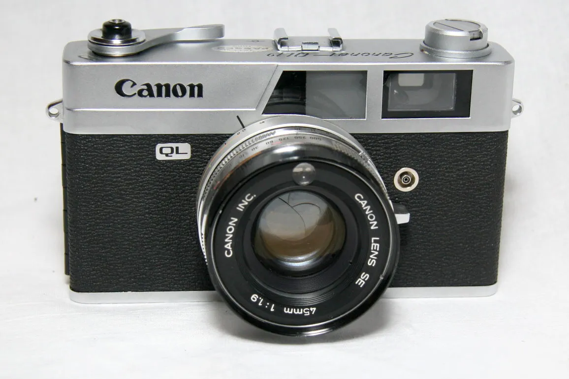 Canonet QL19, photographed for the collection.