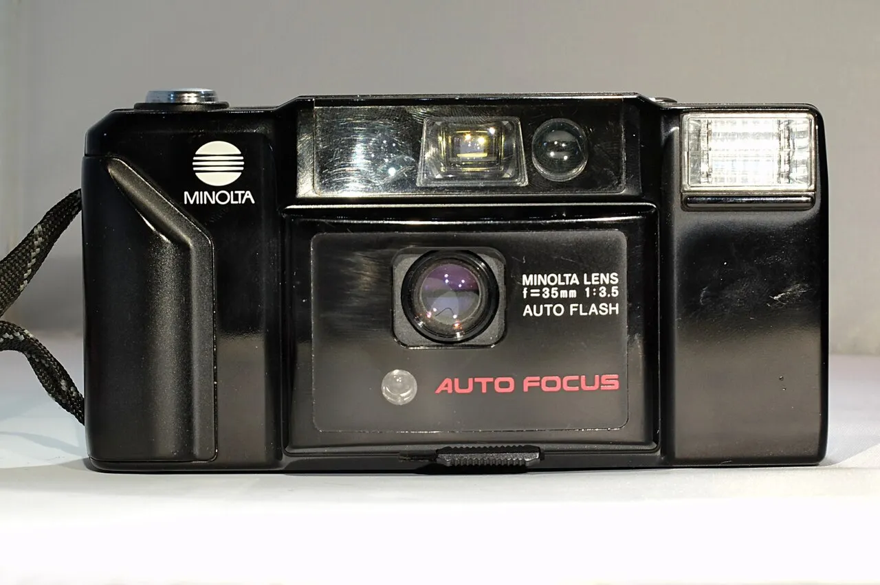 Minolta AF-E II, photographed for the collection.