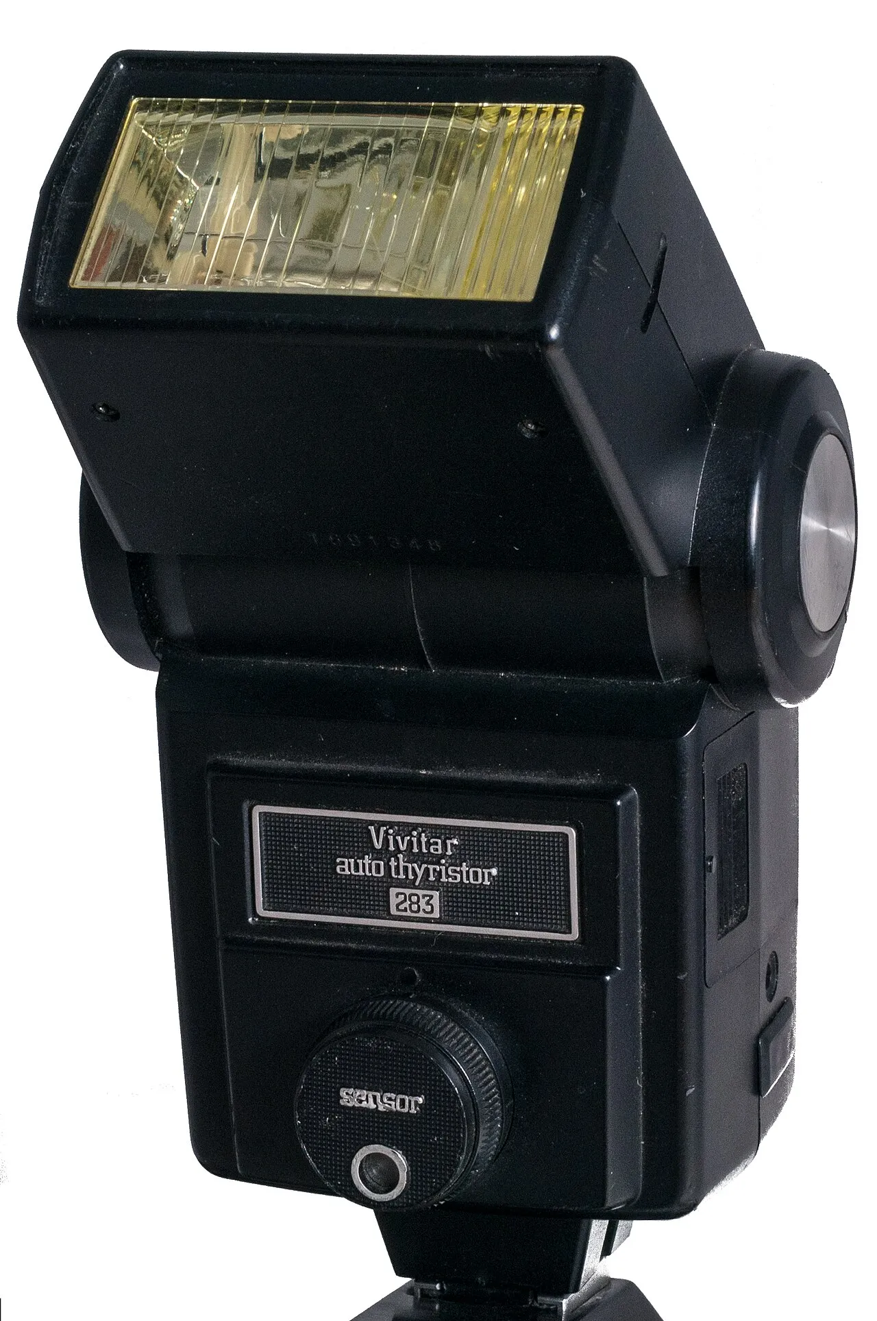 Vivitar Auto Thyristor 283, photographed for the collection.